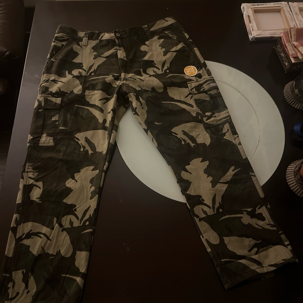 Wrangler relaxed fit pants 40X30